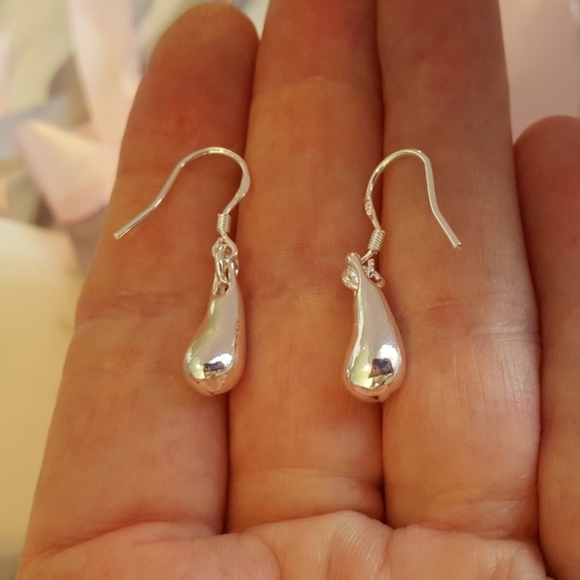 925 Sterling Silver Earrings - Picture 2 of 4